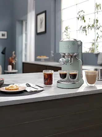 DELONGHI | Nombre del producto: Máquina de café espresso con portafiltro ESPRESSO DEDICA DUO Blanco | hellgrün